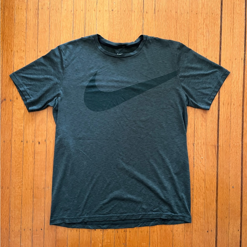 Nike Athletic T